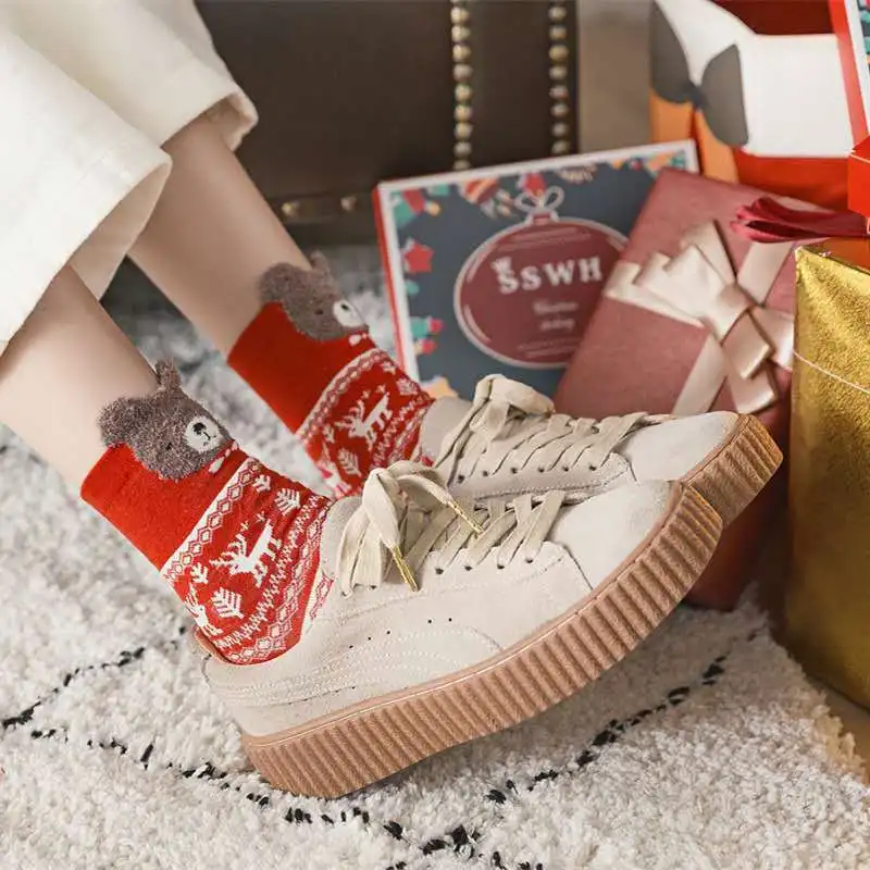 Christmas Socks Boxed Cartoon Cute Middle Tube Socks Female Cotton Socks Red Christmas Socks Gift Box