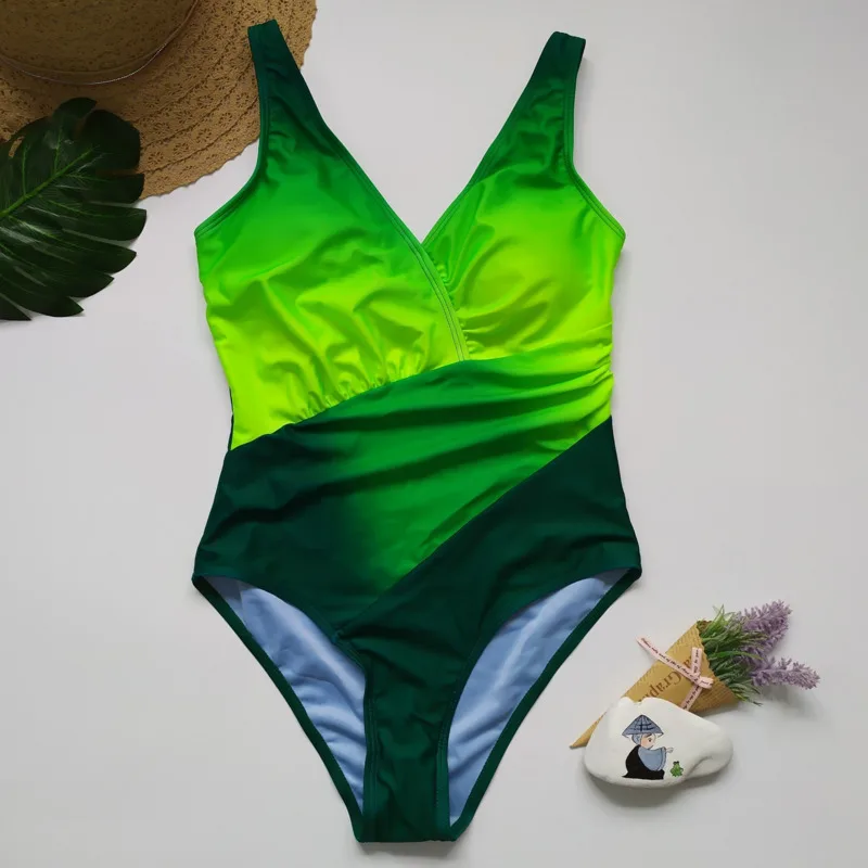 Градиентный сексуальный цельный большой купальник закрытого размера плюс