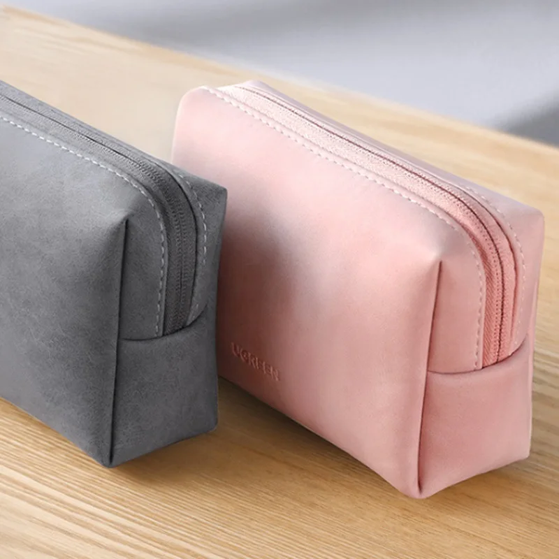 

PC Digital Accessories Bag Organizer Bag Leather Storage Case for Wired Headphones Earphone USB Cable Cell Phones Charger