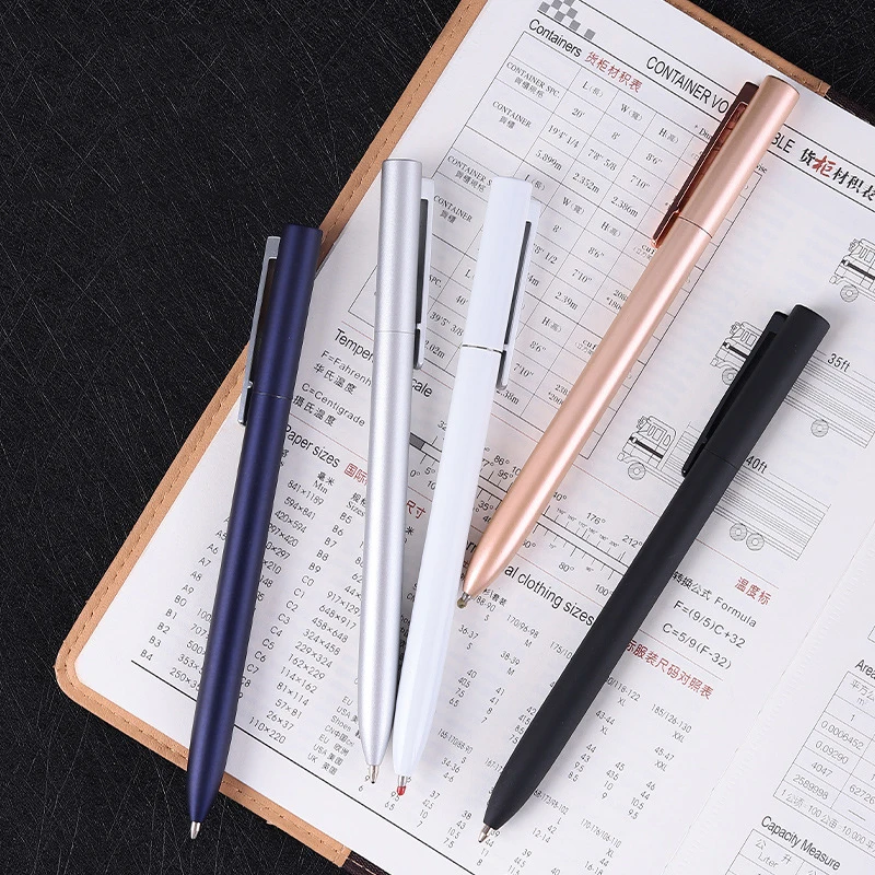 

Metal Rotating Gel Pen Sign Pen with Refills for Metal Sign Pens 0.5MM Smooth Low-key Elegant and Firm Office Business