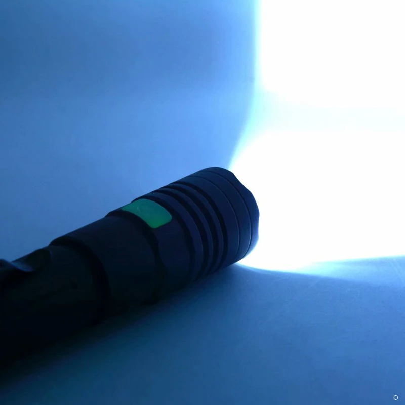 

L2 flashlight 18650x1 battery 1600lumens 5 switch modes camping rescuing climbing zoomable rechargeable torch flash light V7