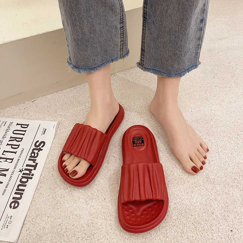 

Shoes Women Slippers For Swimming Pool Platform Luxury Slides Pantofle Low Soft Beach Designer Flat 2021 Summer Rubber PU