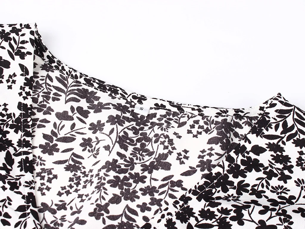 

2020 New Spring Summer Half Sleeve Loose Small Floral Women Dress Holiday Beach