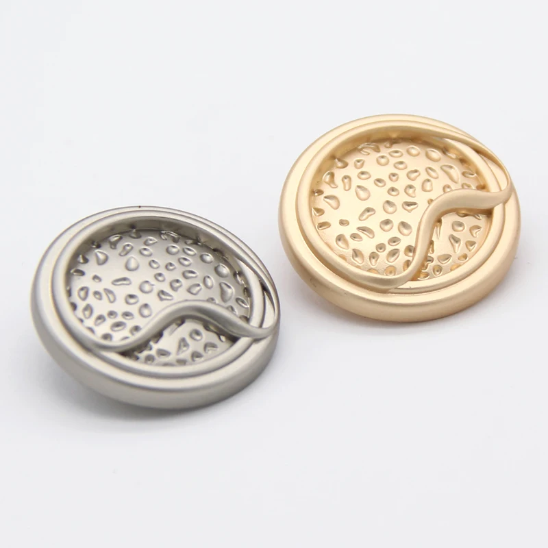 

HENGC Vintage Drop Shape Gold Metal Coat Buttons For Clothing Women Sweaters Suit Decorative Sewing DIY Accessories Wholesale