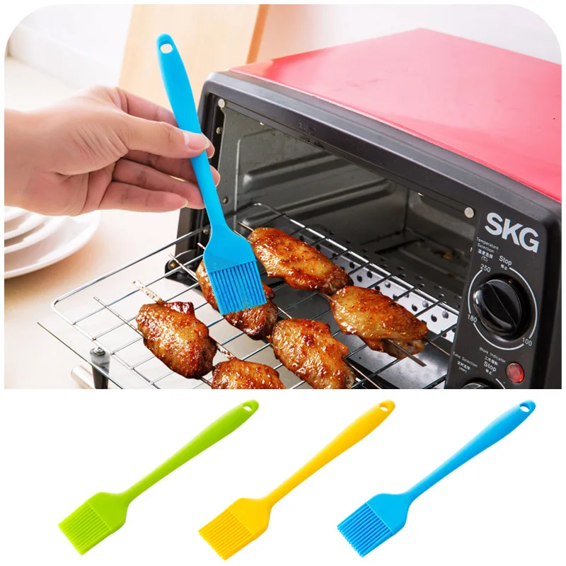 

1pc Silicone Oil Brush BBQ Brush Kitchen Bakeware High Temperature Resistant Brush