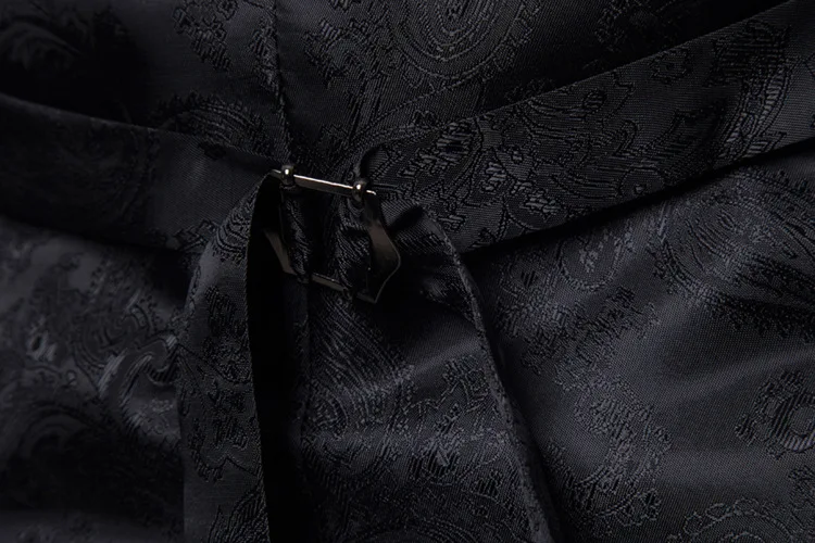 

Free Shipping New Men's Casual V-neck Double Breasted Vest Casual Pure Color Simple Men's Vest Suit Wedding Vest MJ130