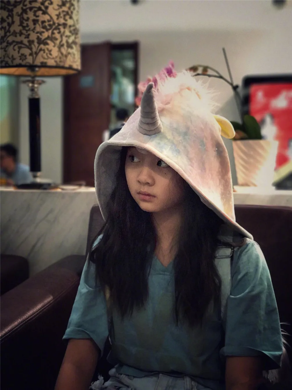 

Brand Fashion Backpack With Unicorn Hat Sweet Fur Tie-dyed Colors Bags