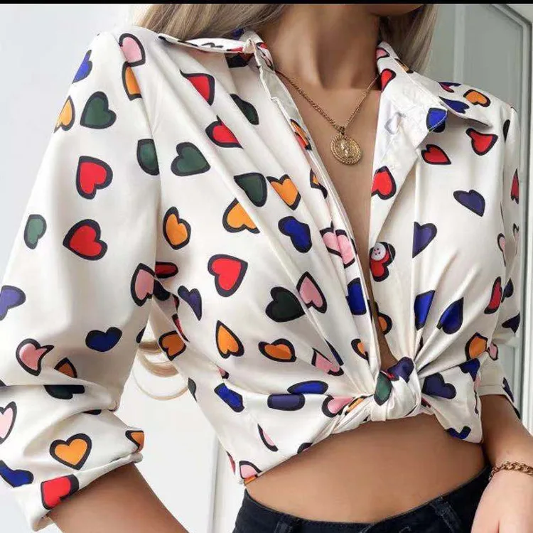 

Женская однобортная рубашка с длинным рукавом и V-образным вырезом