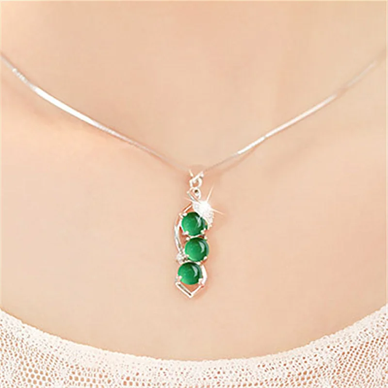 

Natural Green Jade Chalcedony Peas Pendant 925 Silver Necklace Chinese Hand-Carved Charm Jewelry Fashion Amulet Gifts for Women