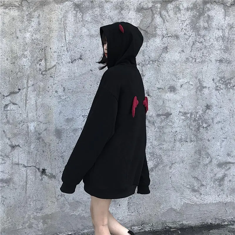 Толстовка Joinyouth с капюшоном черные топы оверсайз рисунком крыла дьявола