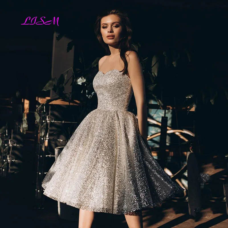 

Bling Bling Short Prom Dresses Sequined Sweetheart Ruffled Evening Gowns Party Celebrity Dress 2021