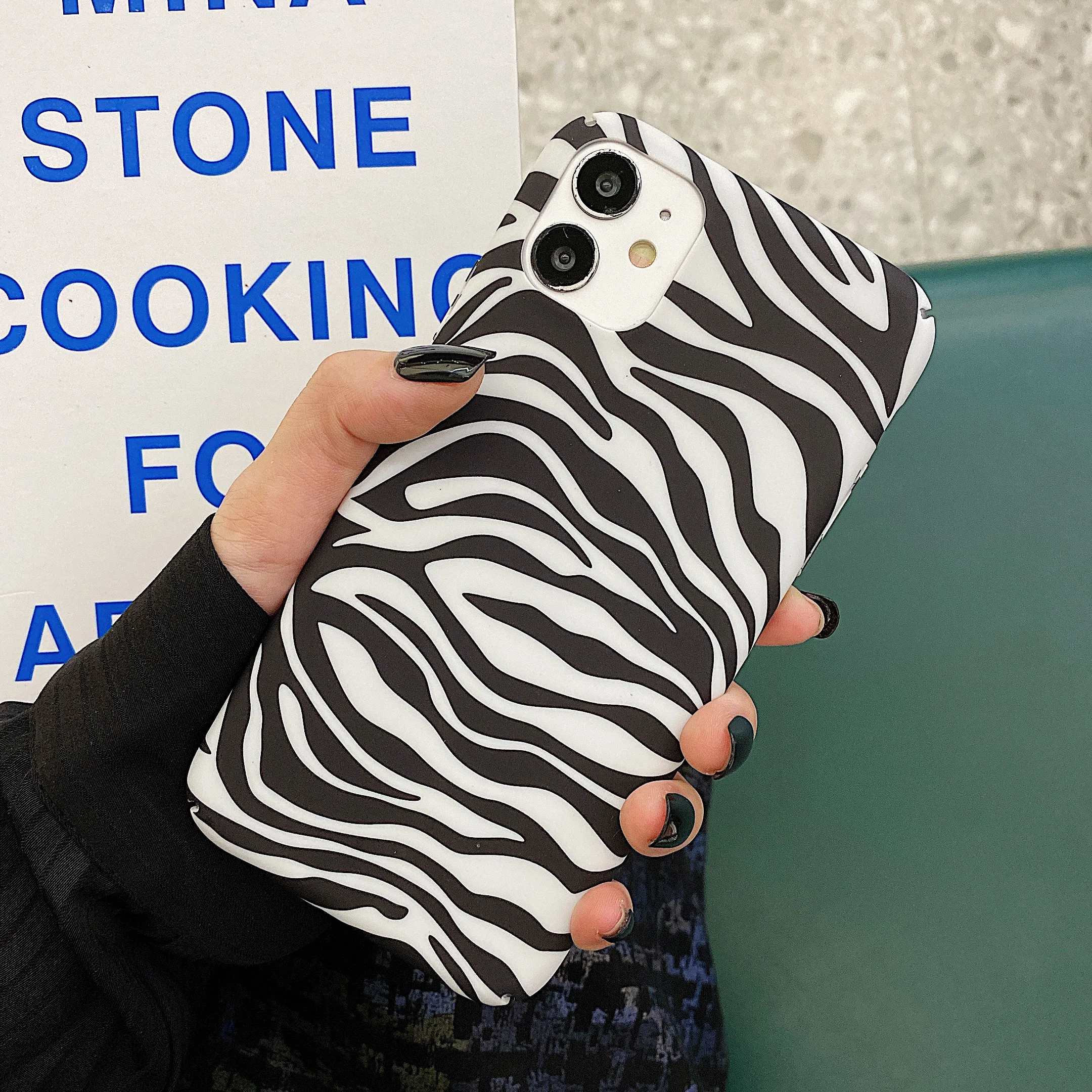 

Cute Black White Zebra Hard PC Case For Huawei P20 P30 P40 Lite Nova 3i 3 Honor 10 Lite 20 30 Pro 8X 10i Y9 Prime 2019 Mate 40