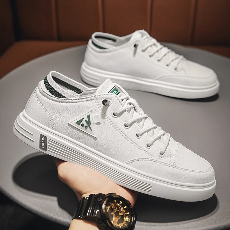 

New trendy brand men's shoes Korean version of simple and versatile comfortable casual shoes men's sports flat shoes Lace-up