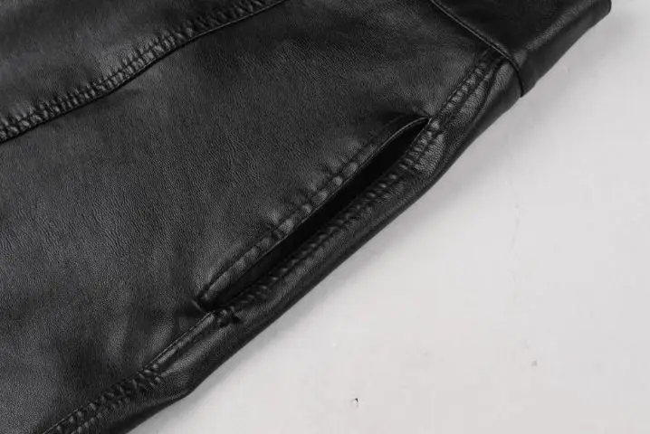 Женская кожаная юбка с завышенной талией трапециевидная черная средней длины из