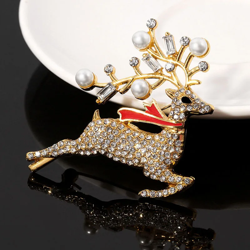 

Christmas Deer Brooches for Women Men Rhinestone Xmas Elk Sika Deer Animal Brooch Pin Fashion Winter Jewelry Festival Party Gift