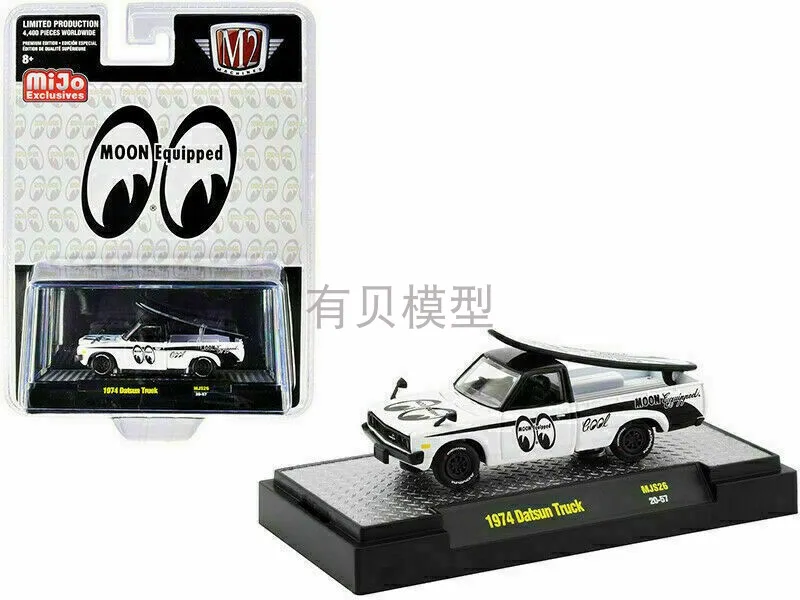 

M2 1/64 1974 Datsun truck Mooneyes white paint collection alloy model