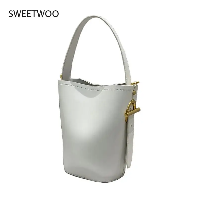 

First Layer Cowhide Leather Retro Portable Tote Square Crossbody Bag Female Handbag Box Chain Shoulder Messenger Bucket Bag 2021