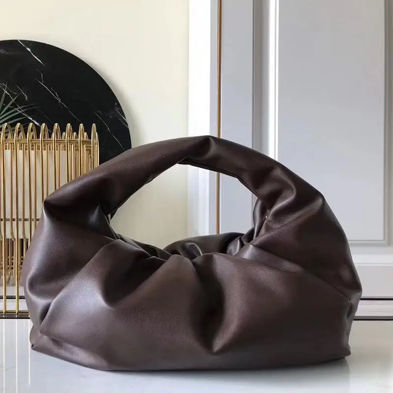 

Genuine Leather The Shoulder Pouch Soft Voluminous Clutches Bag Cowhide Lady Hand Bags High Quality Sling Bag Luxury Handbags