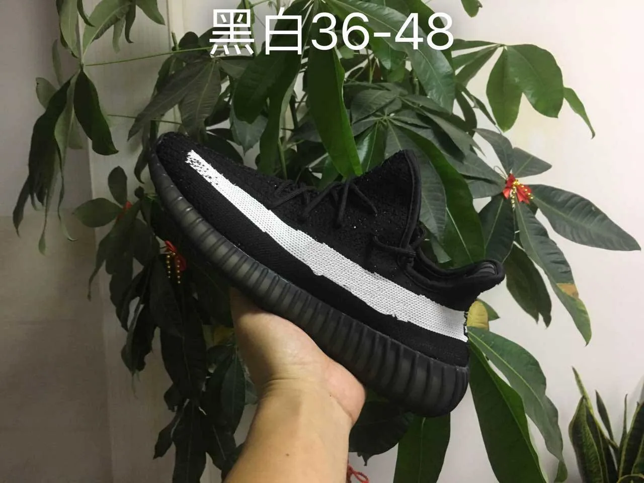 

2021 Hot Sell 350 V2 Coconut Running Shoes Female High Quality Static Black Trfrm Clay Cinder Trfrm Tail Light Boots V2 Sneakers