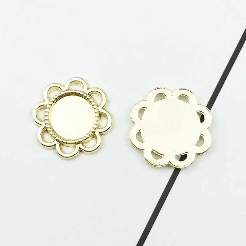 

10pcs 1.5 * 1.5cm Gold Lace Simple Alloy Drill Button Jewelry Base DIY Making Earrings Necklace Jewelry Accessories