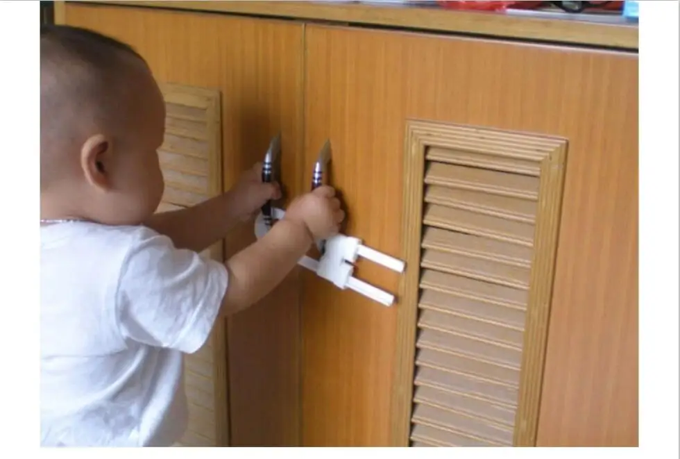 

Защитный пластиковый замок на дверцу шкафа, ящик для холодильника, туалета, для детской безопасности, лучшая сделка, 2 шт./лот