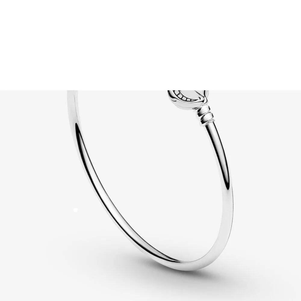 

Весенний браслет 2021 с застежкой в виде милого кота