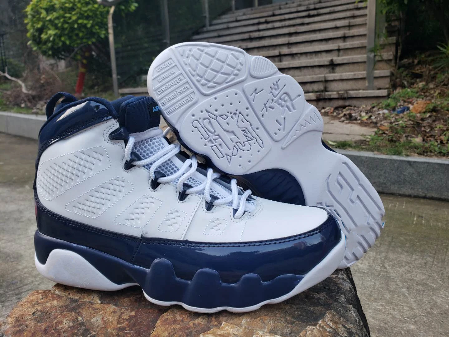 

casual 9 travis scotts men basketball shoes reflect silver flight nostalgia Olympic mens sport Desinger sneakers