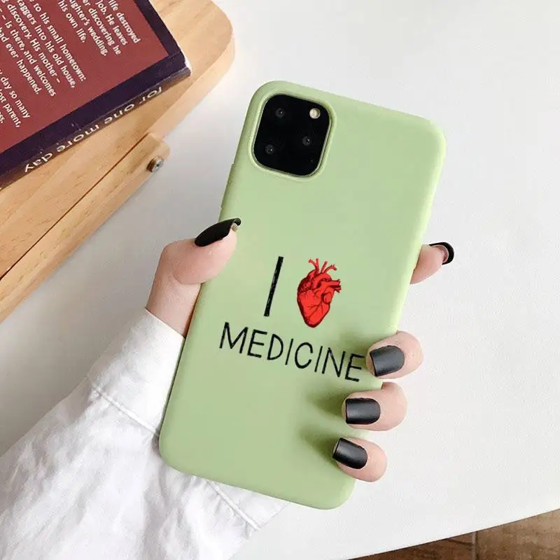 

Medicine Doctor Nurse Cartoon Phone Case Candy Color for iPhone 6 7 8 11 12 s mini pro X XS XR MAX Plus