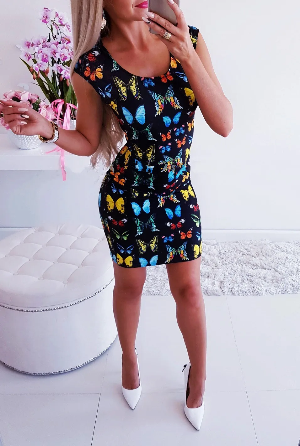 Женское облегающее мини платье без рукавов с принтом бабочки повседневное