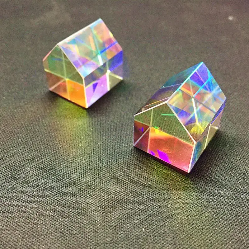 

Creative Color Prism Aurora Lodge Glass Cube of Light Combination Prism Optical Ornaments Gift of Light Photography Accessories