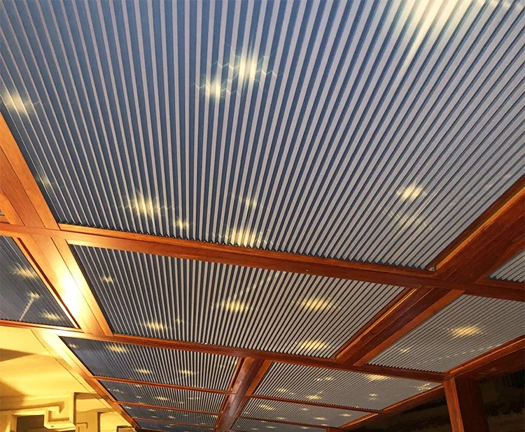 Моторизованный люк сотовые оттенки с алюминиевой рейкой для открытия оконных