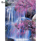 Картина из квадратных страз с изображением водопада и пейзажа