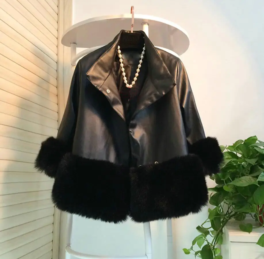 2001 Black Модные женские осенние зимние Короткие Куртки из искусственной кожи с искусственным лисьим мехом, роскошная Качественная верхняя одежда из искусственной кожи в стиле пэчворк - Цвет: 2001 Black