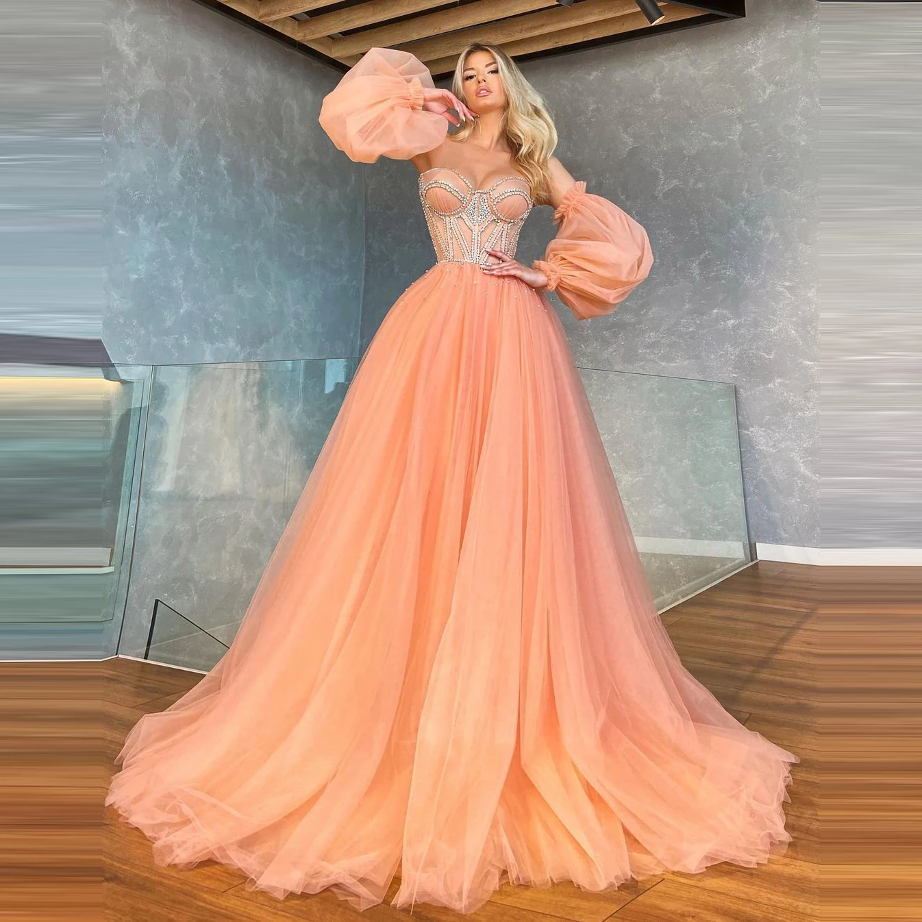 

Luxury Tulle Prom Dresses For Homecoming Detachable Long Sleeves Sweetheart Crystals Ball Gown Women Long Party Evening Gowns