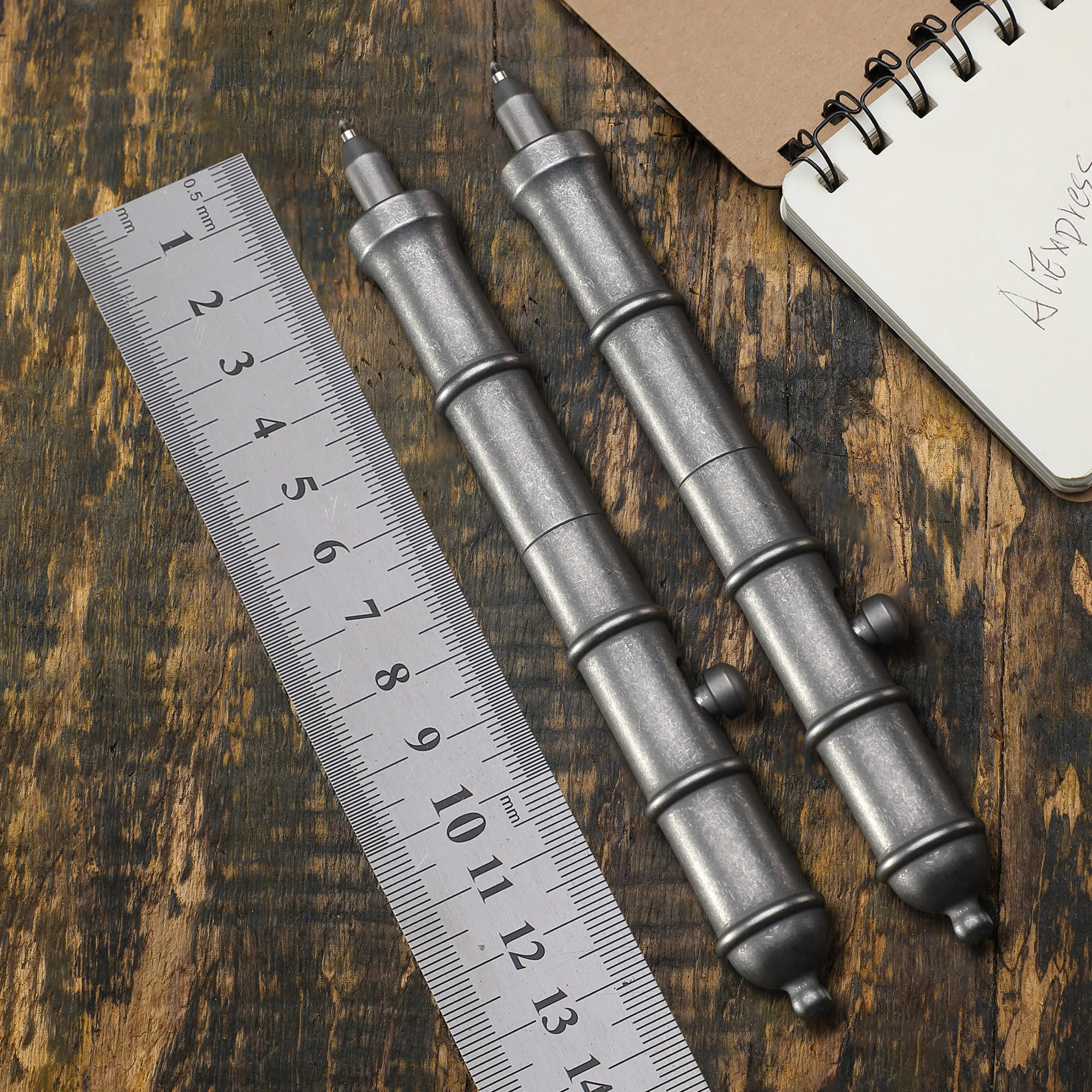 

Multifunctional detachable titanium alloy gel pen outdoor camping self-defense pocket EDC tool tactical pen