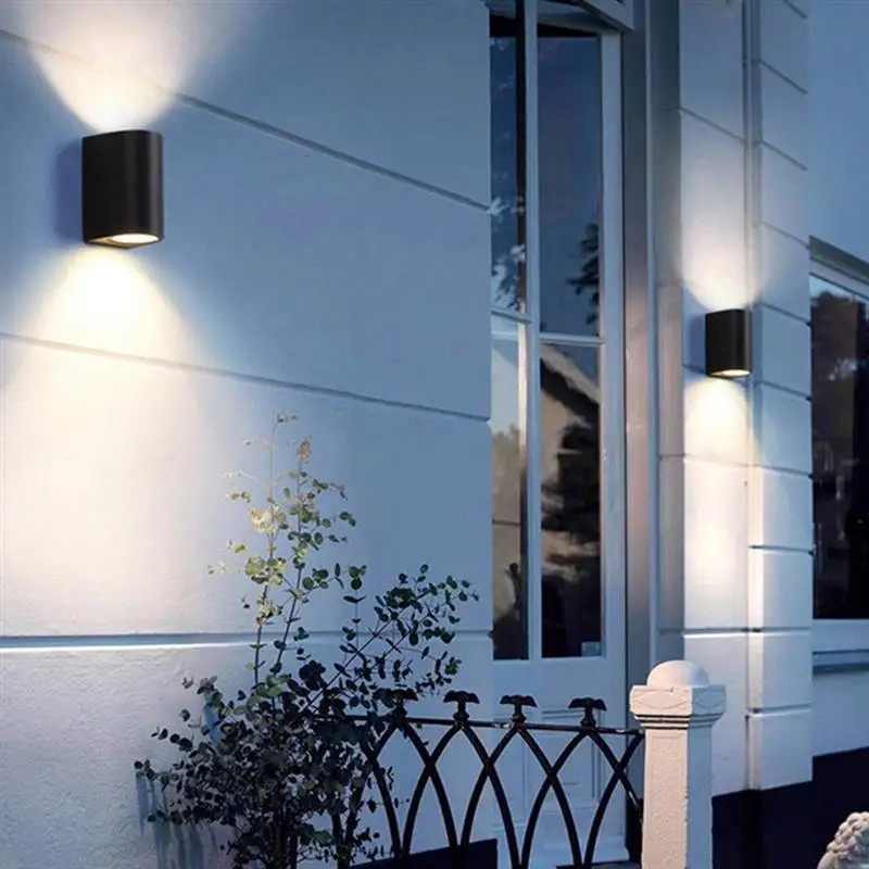 

2 Head LED Wall Lamp IP65 Waterproof Courtyard Aisle Wall Mount Lamp Up Down Outdoor Lighting for Balcony Patio Decoration Light