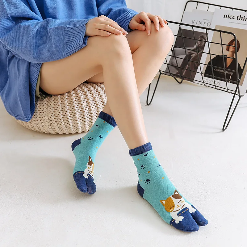 Two Finger Socks Middle Tube Japanese Cute Cartoon Female Toe Socks Flip Flop Sandal Split Two Toe Sock Tabi Ninja Geta Socks
