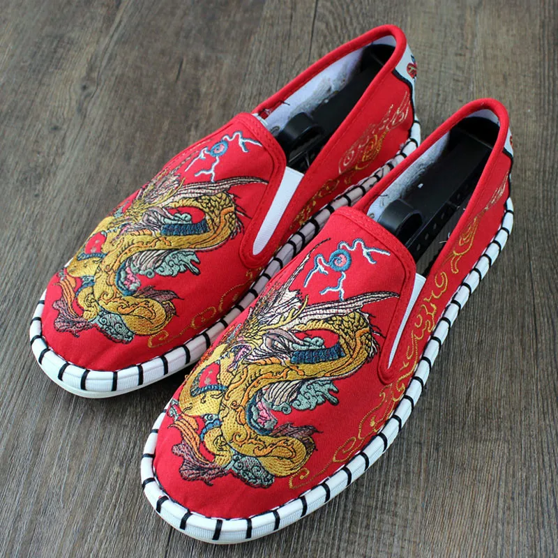 Модная мужская обувь на плоской подошве в стиле Харадзюку Мужская вышитая Сезон