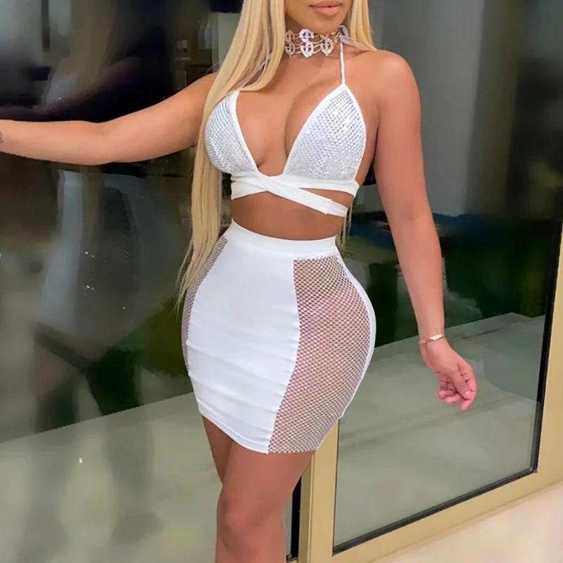 

Женский повседневный летний ажурный бюстгальтер с открытой спиной и бретелькой через шею из 2 предметов, укороченный топ + облегающая мини-ю...