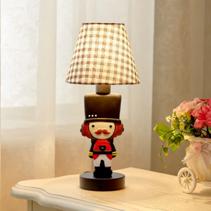 

Bedroom bedside table lamp Nordic ins girl creative birthday gift romantic warm children's room cute cartoon lamp