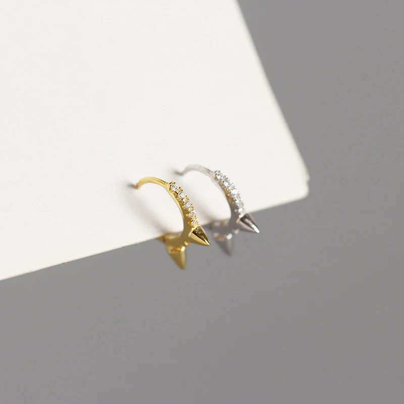 

Trustdavis Minimalist 925 Sterling Silver Punk Rivet CZ Hoop Earring For Women Anniversary Fine S925 Earring Jewelry DA1024