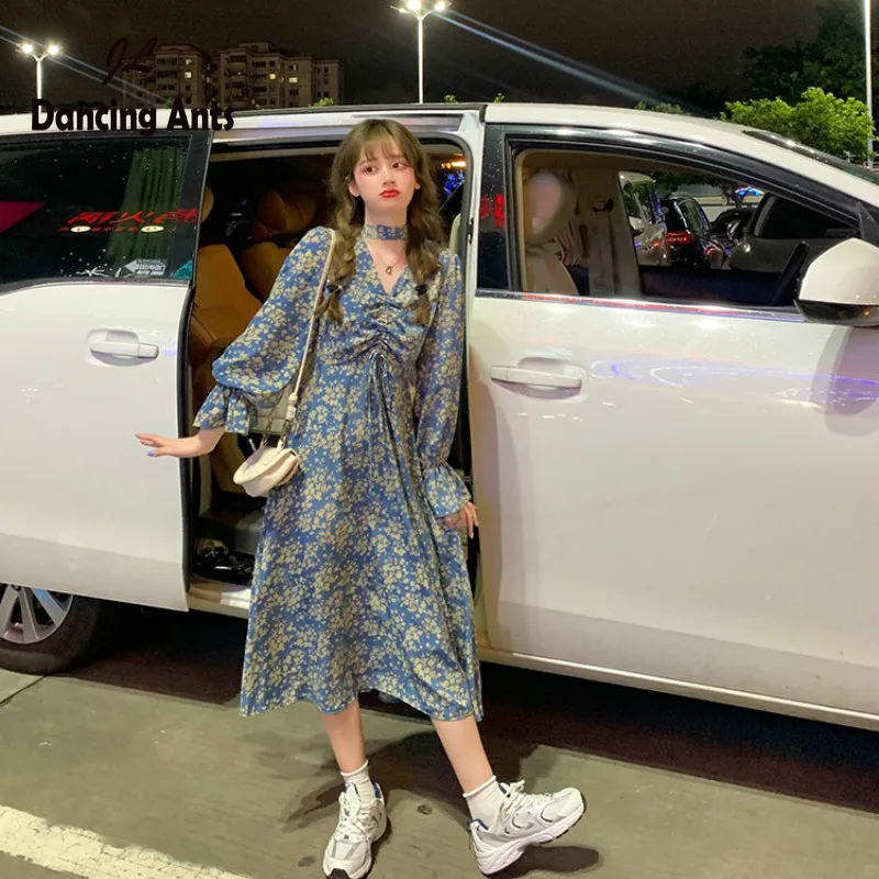 Женское платье-трапеция с высокой талией длинным Расклешенным рукавом и