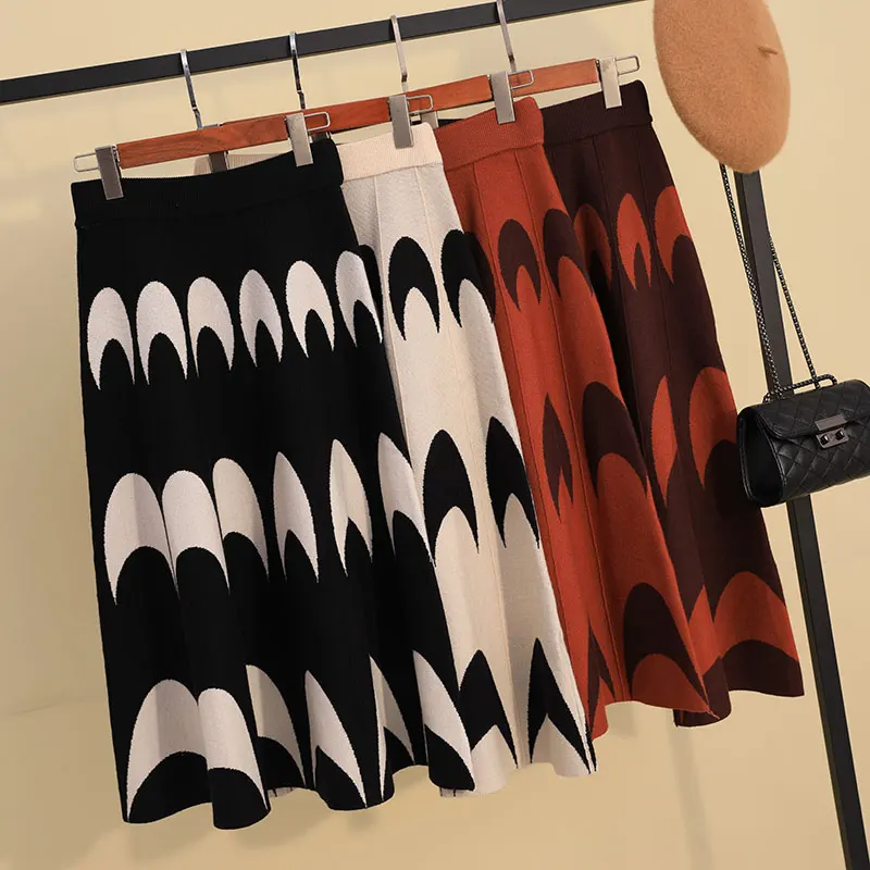 Женская юбка свитер в стиле ретро черная трикотажная длинная с принтом Луны и