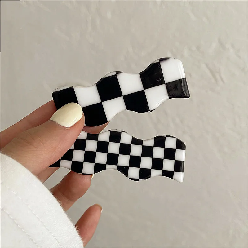 

Checkerboard hairpin Women retro hairpin simple duck beak hairpin accessories