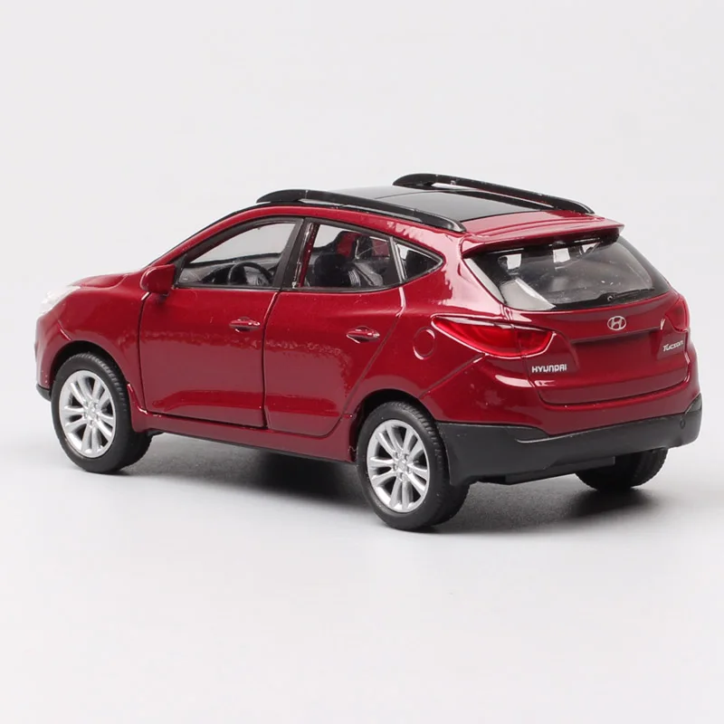 1/36 Масштаб Мини hyundai Tucson IX кроссовер внедорожник автомобили и литье под давлением оттягивание Welly Миниатюрные модели автомобилей игрушки для мальчиков игра