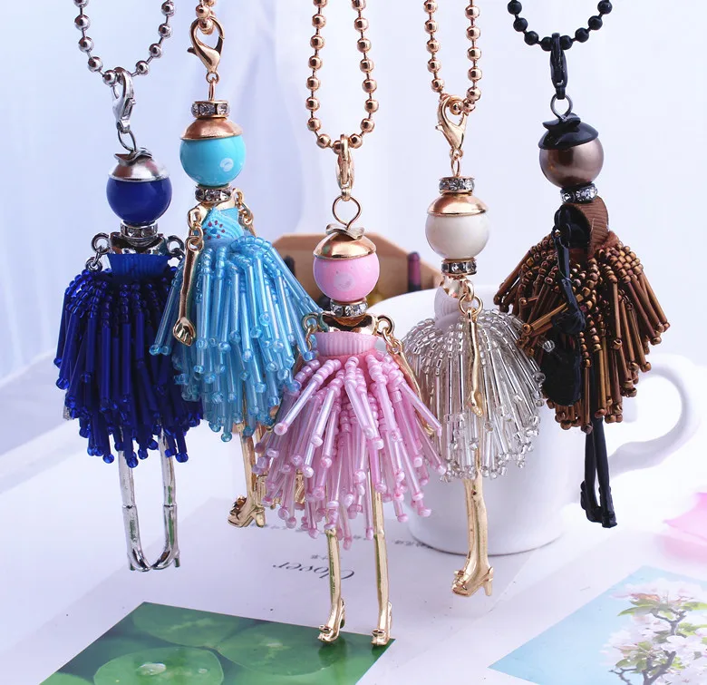 

2020 New Fashion Crystal Humanoid Long Sweater Chain Pendant Necklace Dress Jewelry for Women Pendants Girl Doll Necklaces