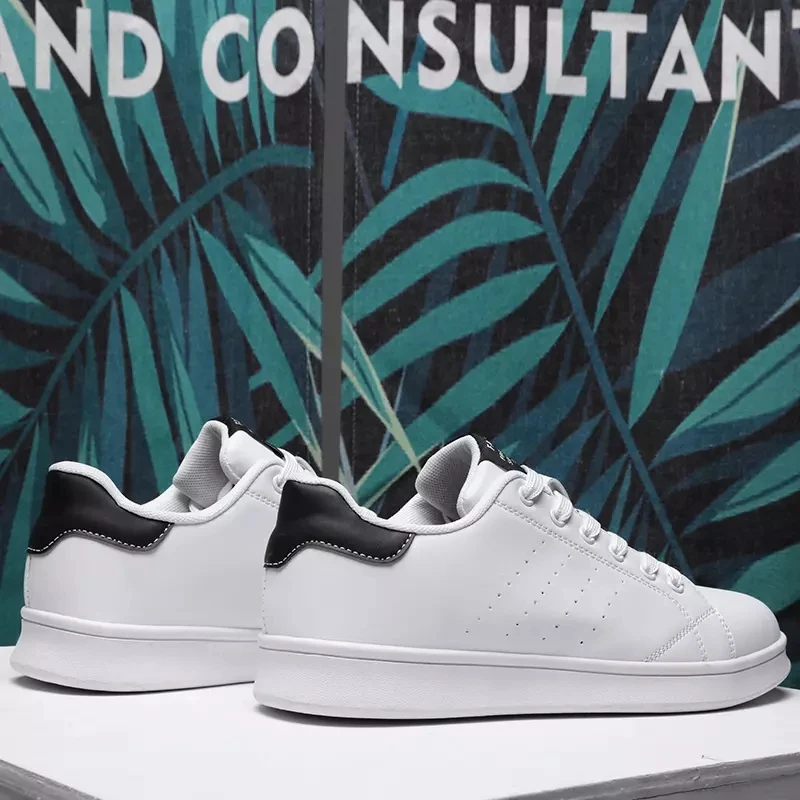 Кроссовки мужские дышащие из экокожи на шнуровке дизайнерские белые весна |