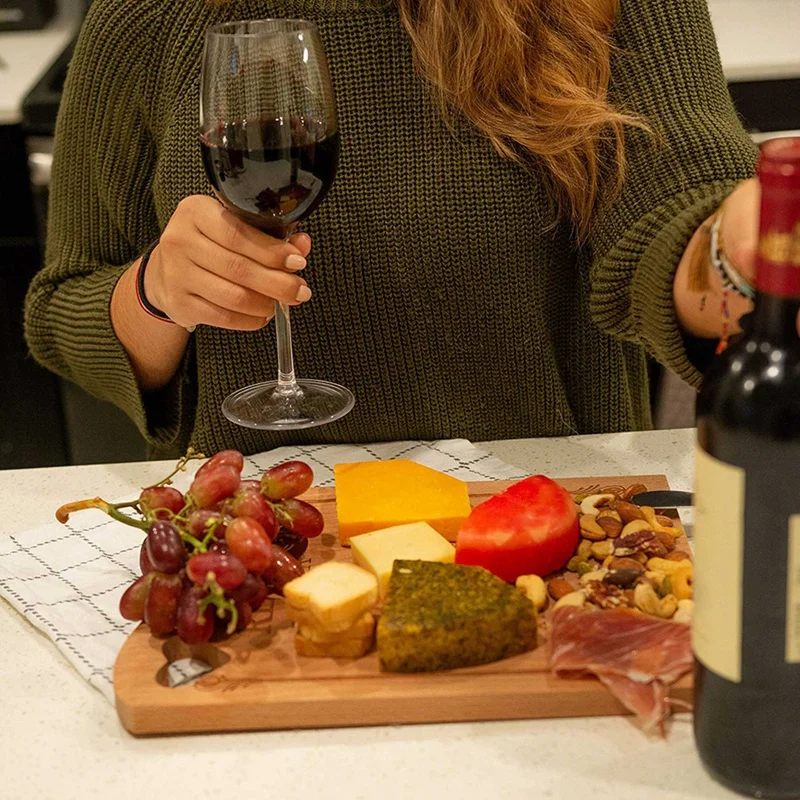

Mothers Day Gifts for Mom Personalized Engraved Cutting Board As Mom Gift for Mom Birthday Thanksgiving Day Mothers Day
