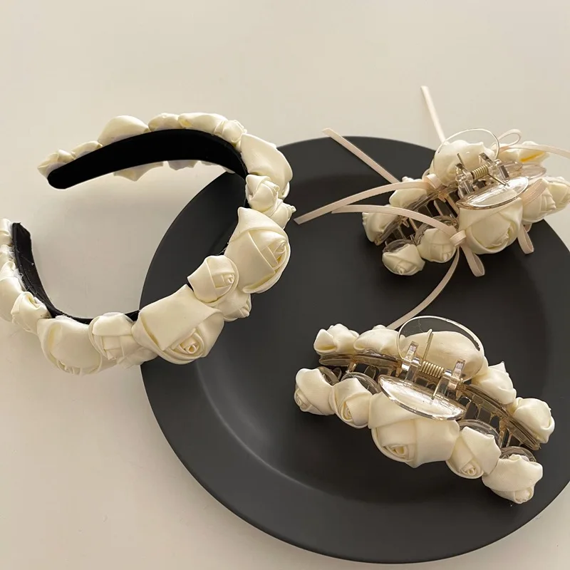 

Fashion White Rose Flower Silk Hairband Wide Headband Scrunchies Hair Hoop Women Girl Ponytail Holder Claw Clip Hair Accessories