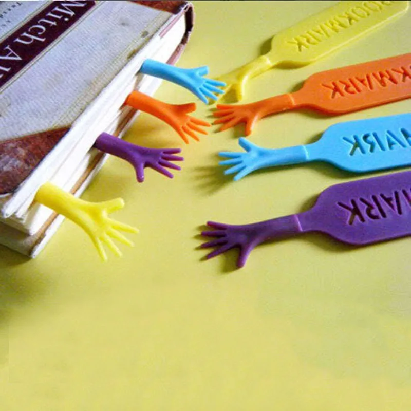 

4Pcs/box Creative Finger Help Me Novelty Bookmark Funny Books Mark For Pages Kids Gifts School Stationery Supplies